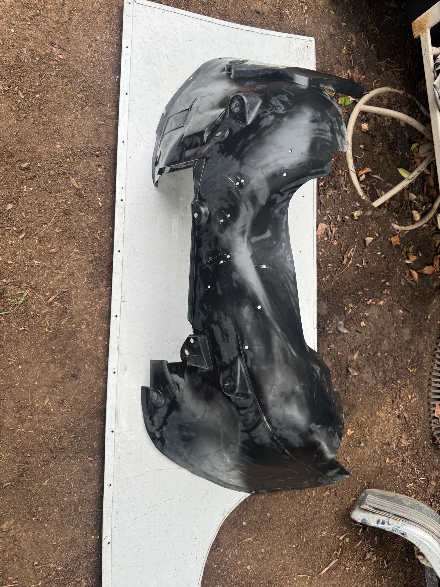2007-2014 GMC Yukon fender liner