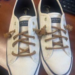 Size 7.5W