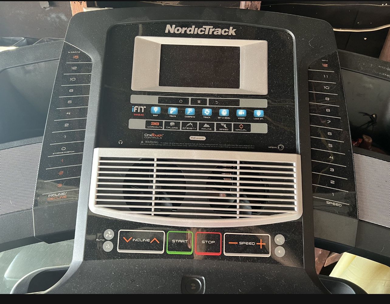 Treadmill - Nordictrack Elite 5 