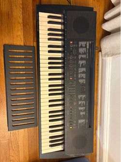 Yamaha PSR-300M black keyboard piano