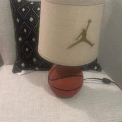 Kids basketball lamp