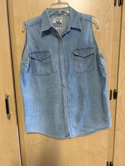 Large, Women’s Denim Top