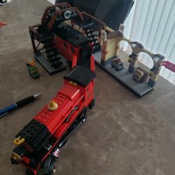 Hogwarts Express Lego Set
