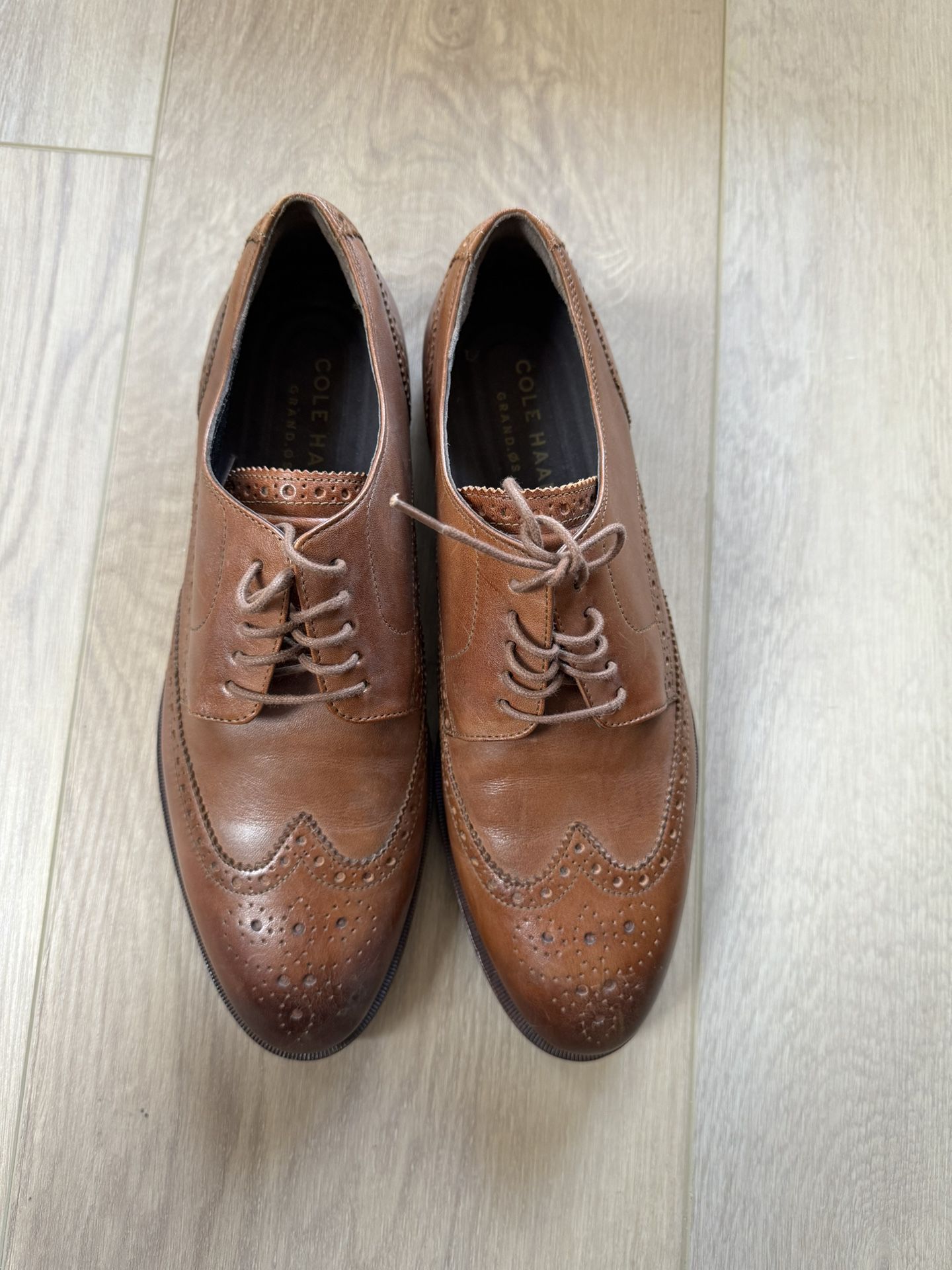 Cole Haan Leather Shoes Size 8W Dress Or Casual Shoes 