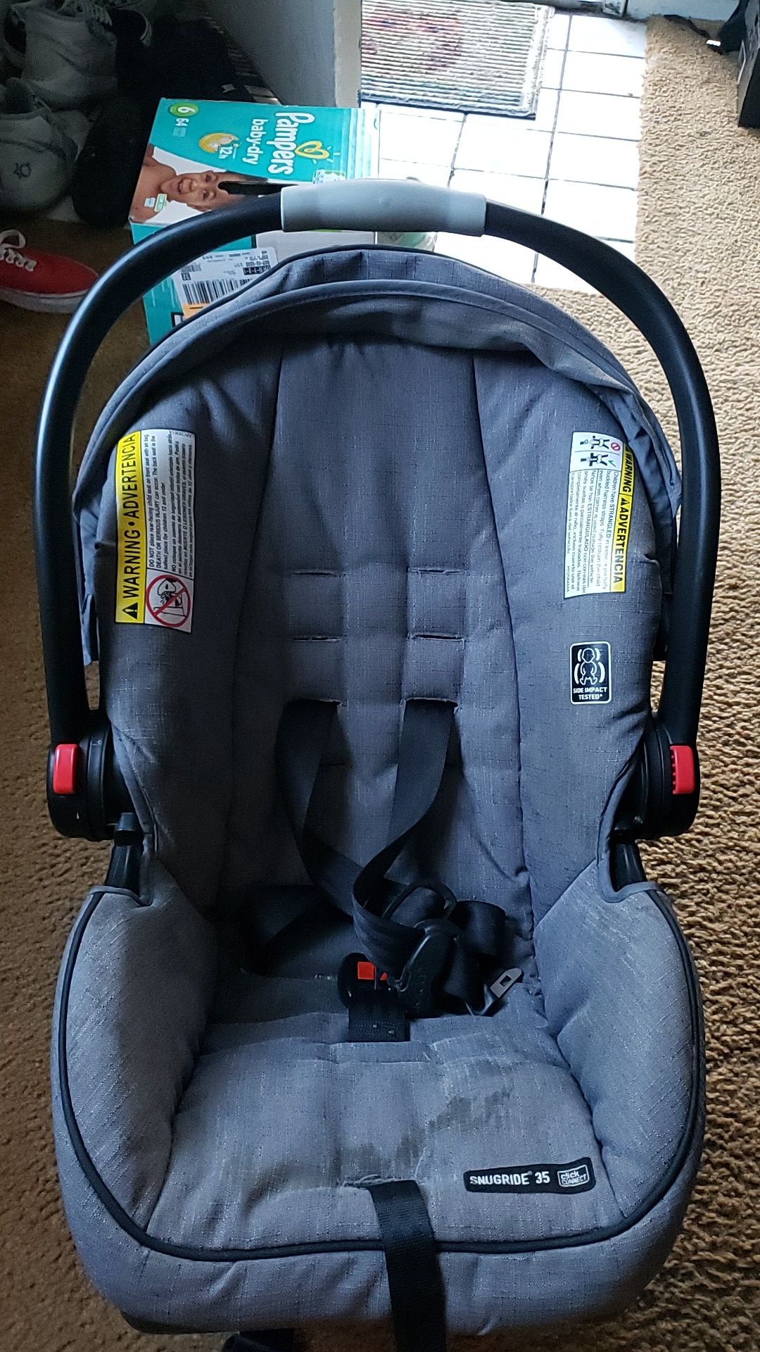 Graco carseat with 2 bases