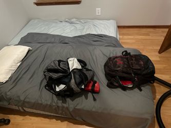 Twin bed