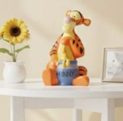 Rare Winnie The Pooh Tigger Honey Pot Coin Bank Statue 9.5" Inches Nice!