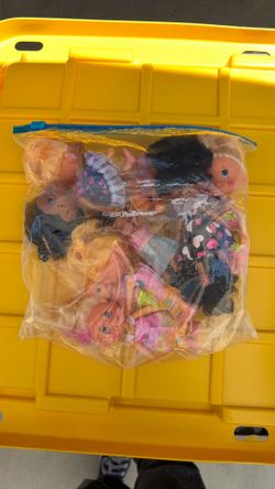 Plastic Toy Dolls