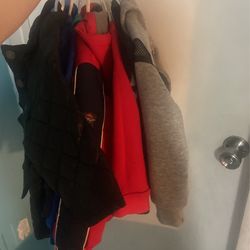 Jackect And Coat Size 18meses 10each