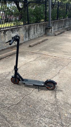 Electric scooter
