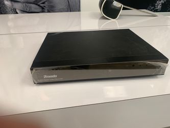 Camera system $100 with 6 cameras