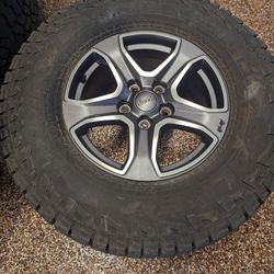 Jeep Tire & Rim