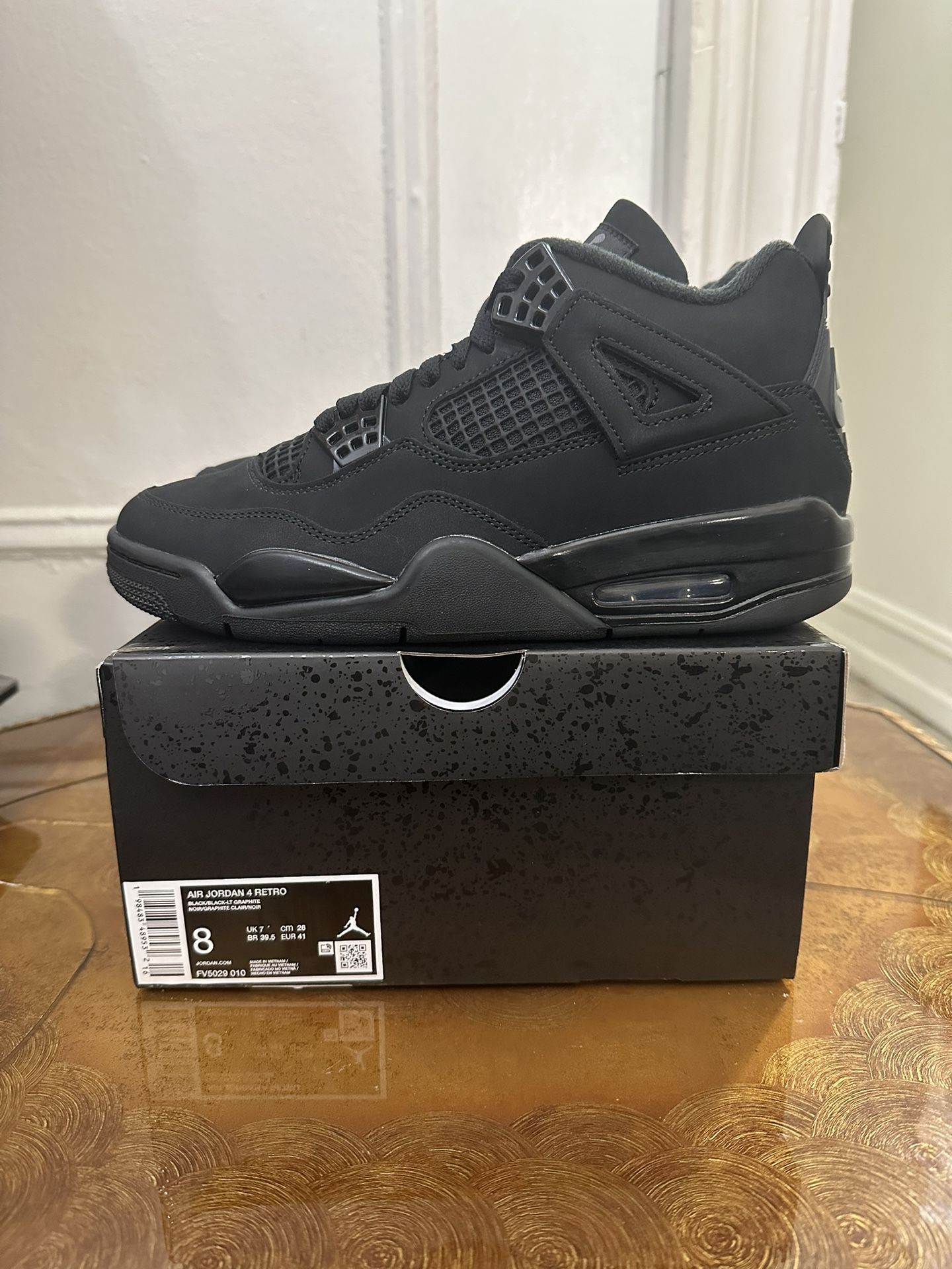 Air Jordan 4 - Black Cat - Size 8 - NYC Only 