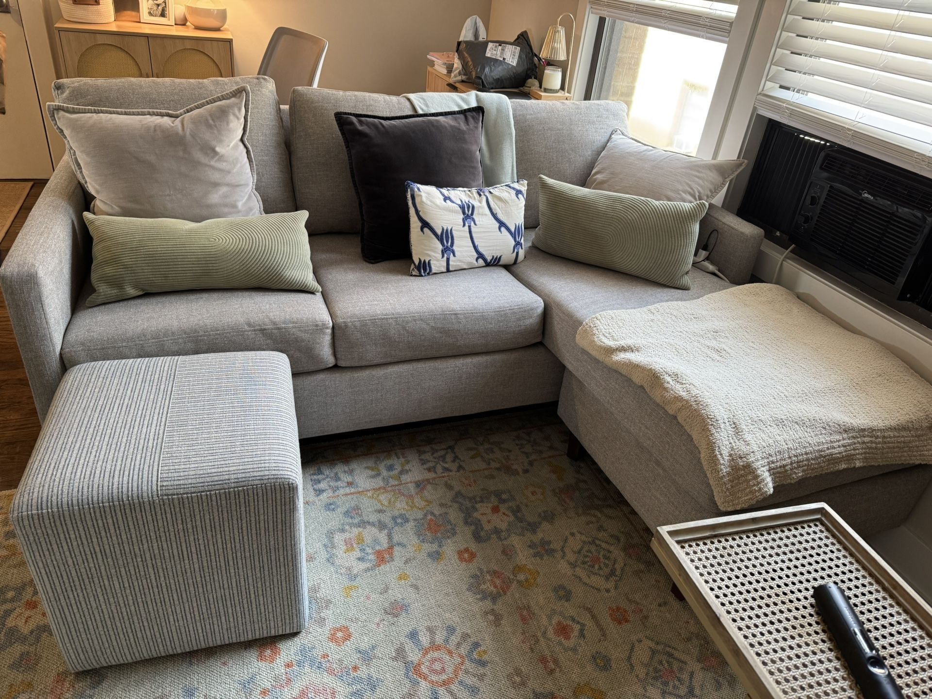Sectional Sofa Reversible Chaise