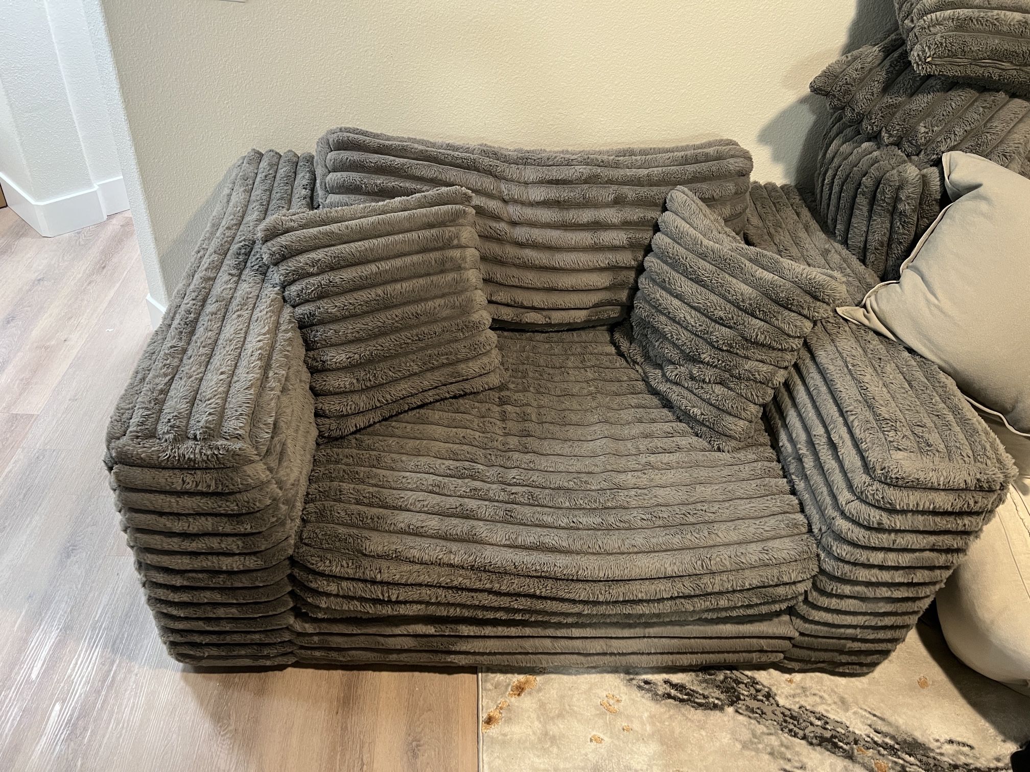 Plush Oversized Lounge Chair โ Like New!