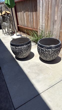 Large decorative outdoor planters