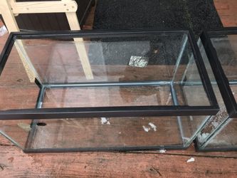 Glass tank about 2 1/2 ft long $8