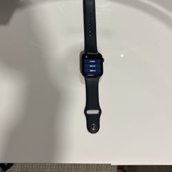 Apple Watch SE (2nd Generation) GPS - 44mm Aluminum Ceramic Case - Excellent Condition