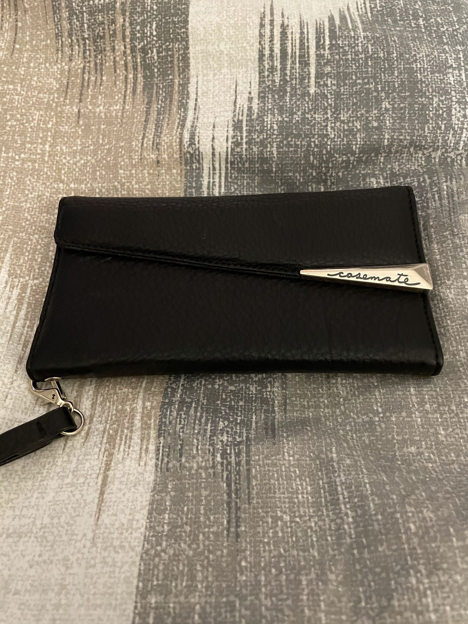 Leather iPhone 7plus or 8 Plus Case With Paper Money Slots And Credit Card Slots