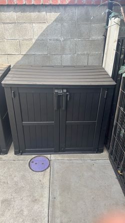 Vertical shed