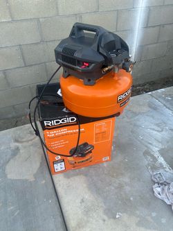 Shop RIDGID 6 Gal. 150 PSI Portable Electric Oil-Free Jobsite Pancake Air Compressor with Dual Pressure Gauges and 2-Quick Couplers Questions & Answer