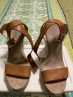 Micheal Kors Leanther Wedges 