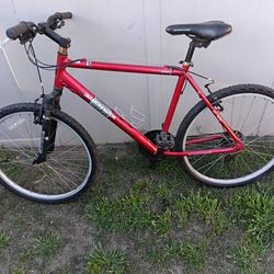 26-in diamondback mountain bike