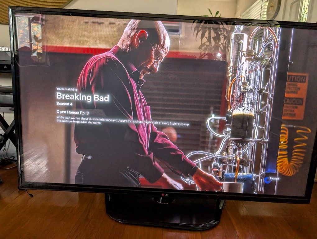 LG 60 Inch HD Plasma TV - 60PN5700