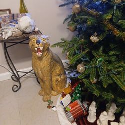 Porcelain Cheetah Hand Sculpted And Painted