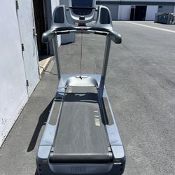 TRM 800 SERIES TREADMILLS