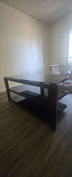 Glass counsel table