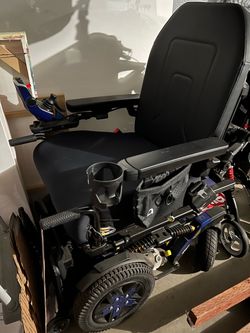 Power wheelchair