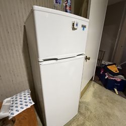Small Fridge 