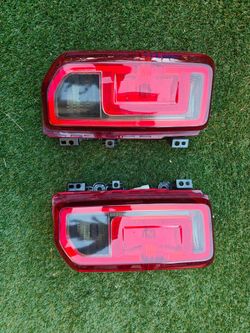 2021- 2026 Ford Bronco taillight assembly 2pc set OEM