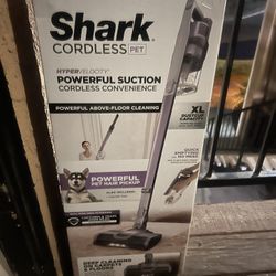 shark cordless vacuum 