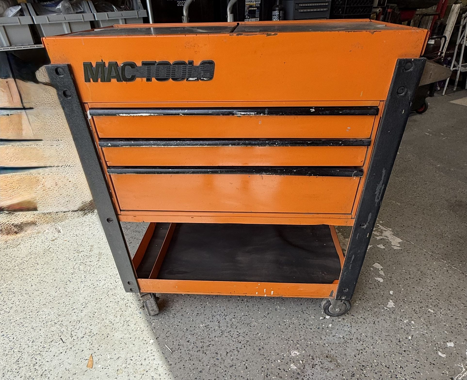 MAC Tools Rolling Cart