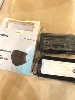 100pcs Coatco black white 3ply mask