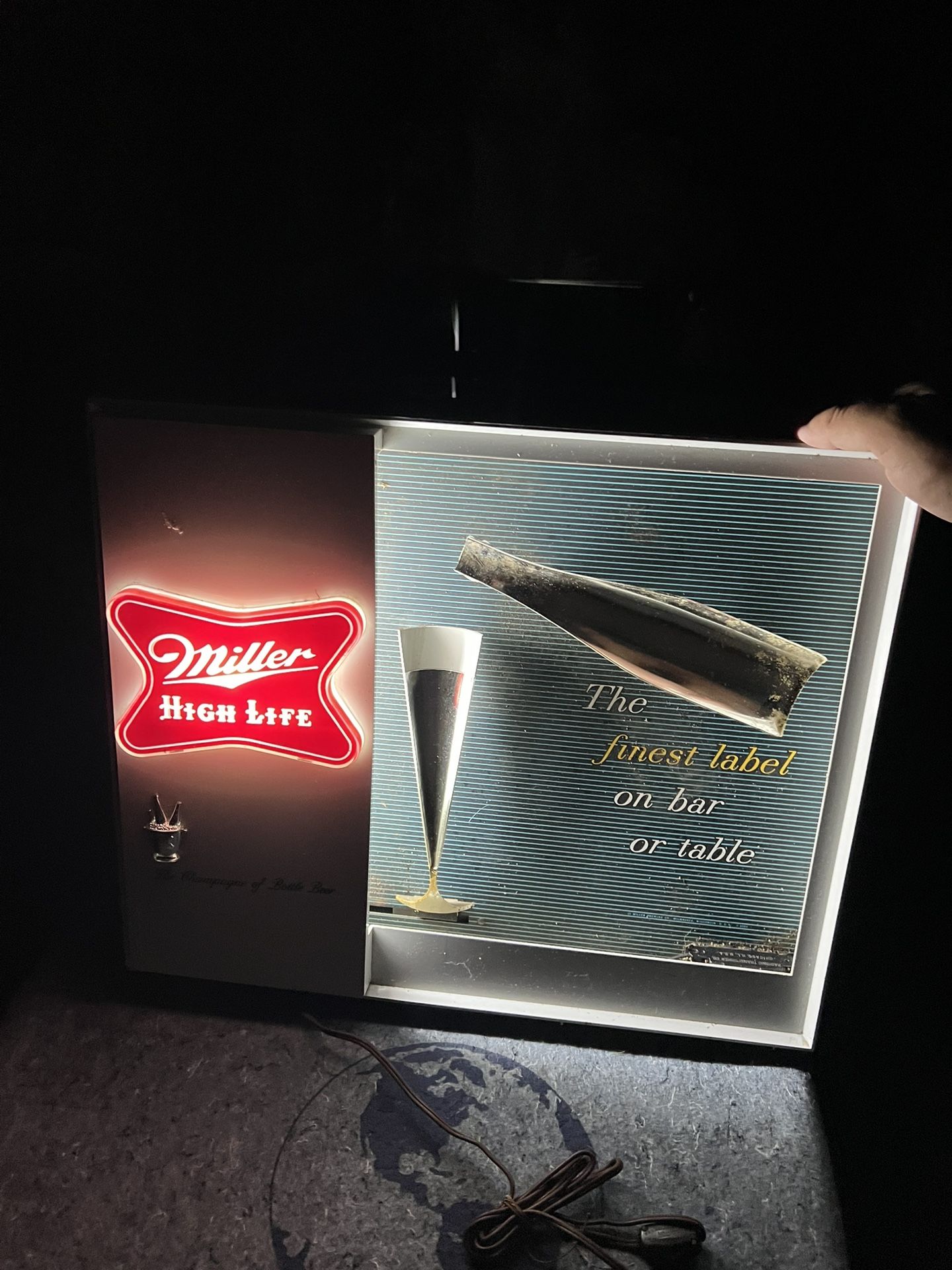 Vintage Miller High Life Mechanical Motion Light Up Sign