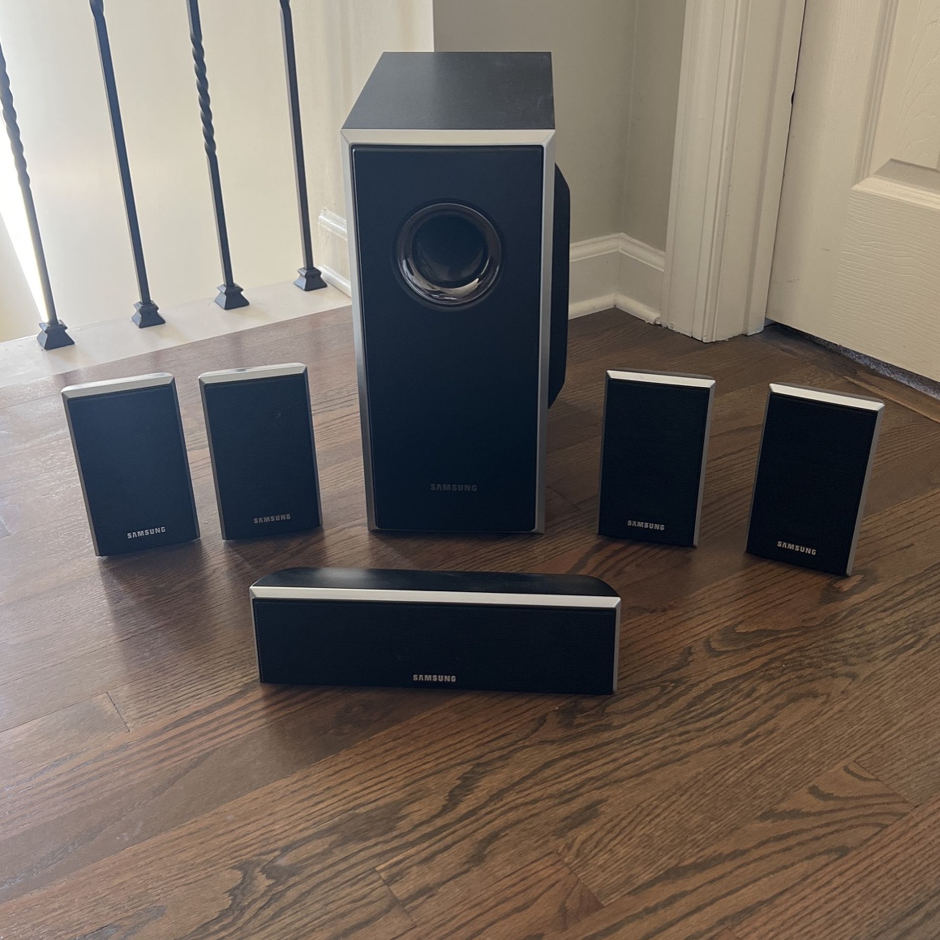 Samsung Stereo Speaker System