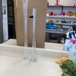 Tall Clear Vases.  Great For Events