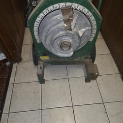Greenlee Tools Triple Nipple Pipe Bender 555