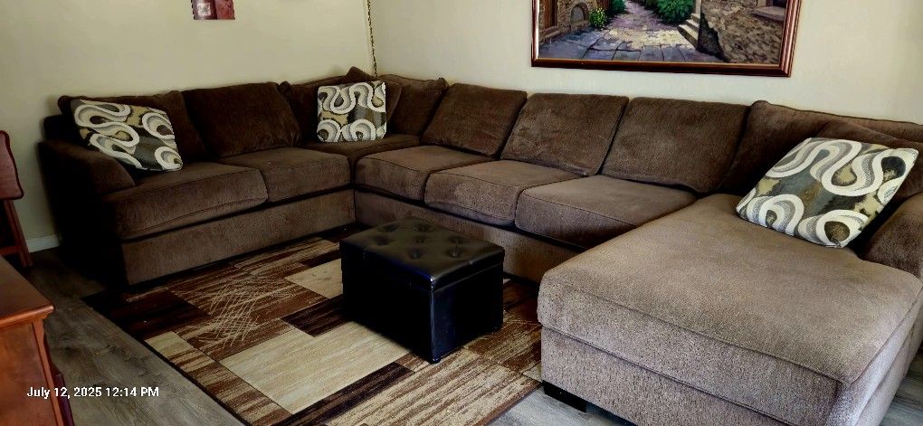 Sectional Couches