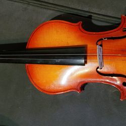 Violin w/Bow & Case