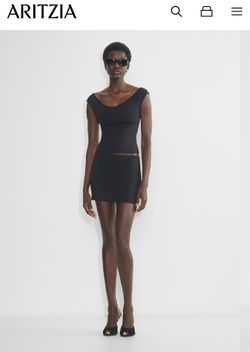 Aritzia Black Contour Skirt