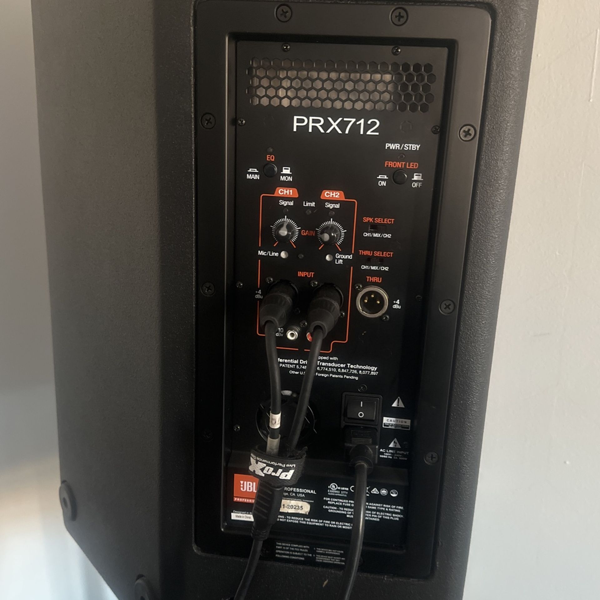 Pair Jbl Prx712
