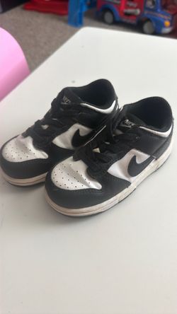 8 c Nike shoes