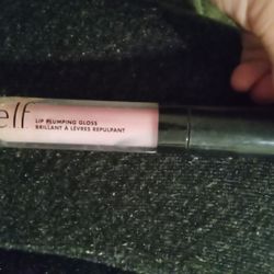 Elf Lip plumping Gloss ✨