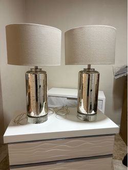 Table lamps set
