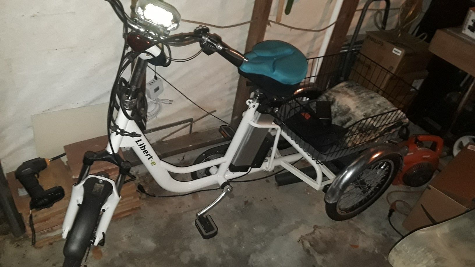 Linert-E electric trike / bicycle