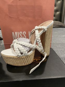 Miss Lola Heels
